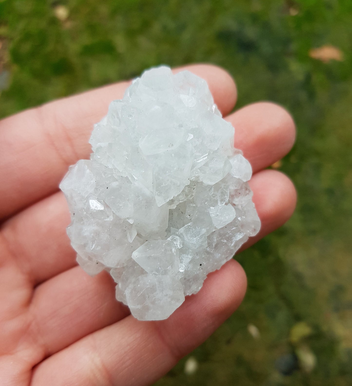 Small Natural Apophylite Crystal Cluster, Healing Crystal, Mineral Specimen, Mineral Collection