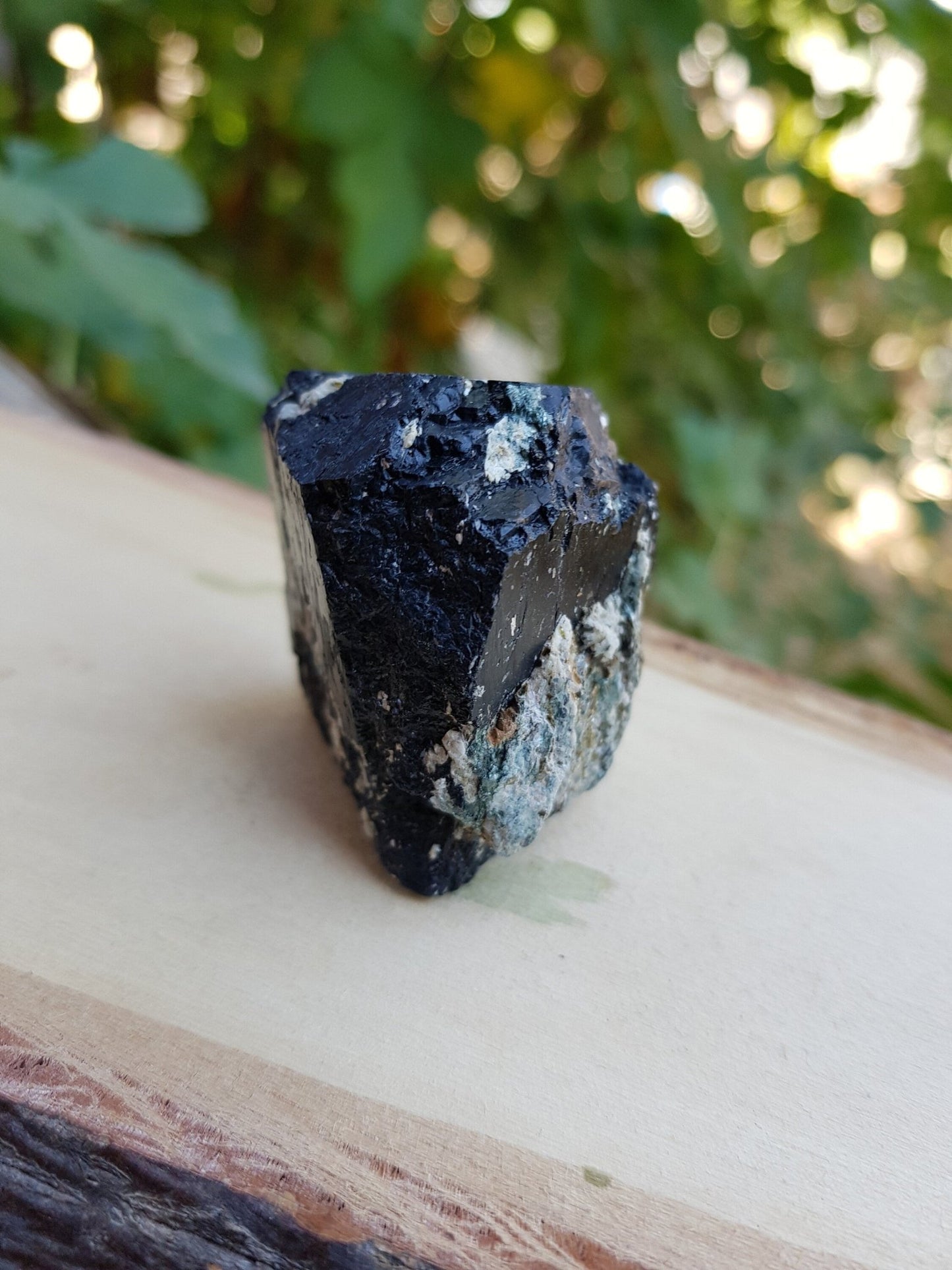 Black Tourmaline Schorl Crystal Specimens, Mineral Specimen - LunarGem - 
