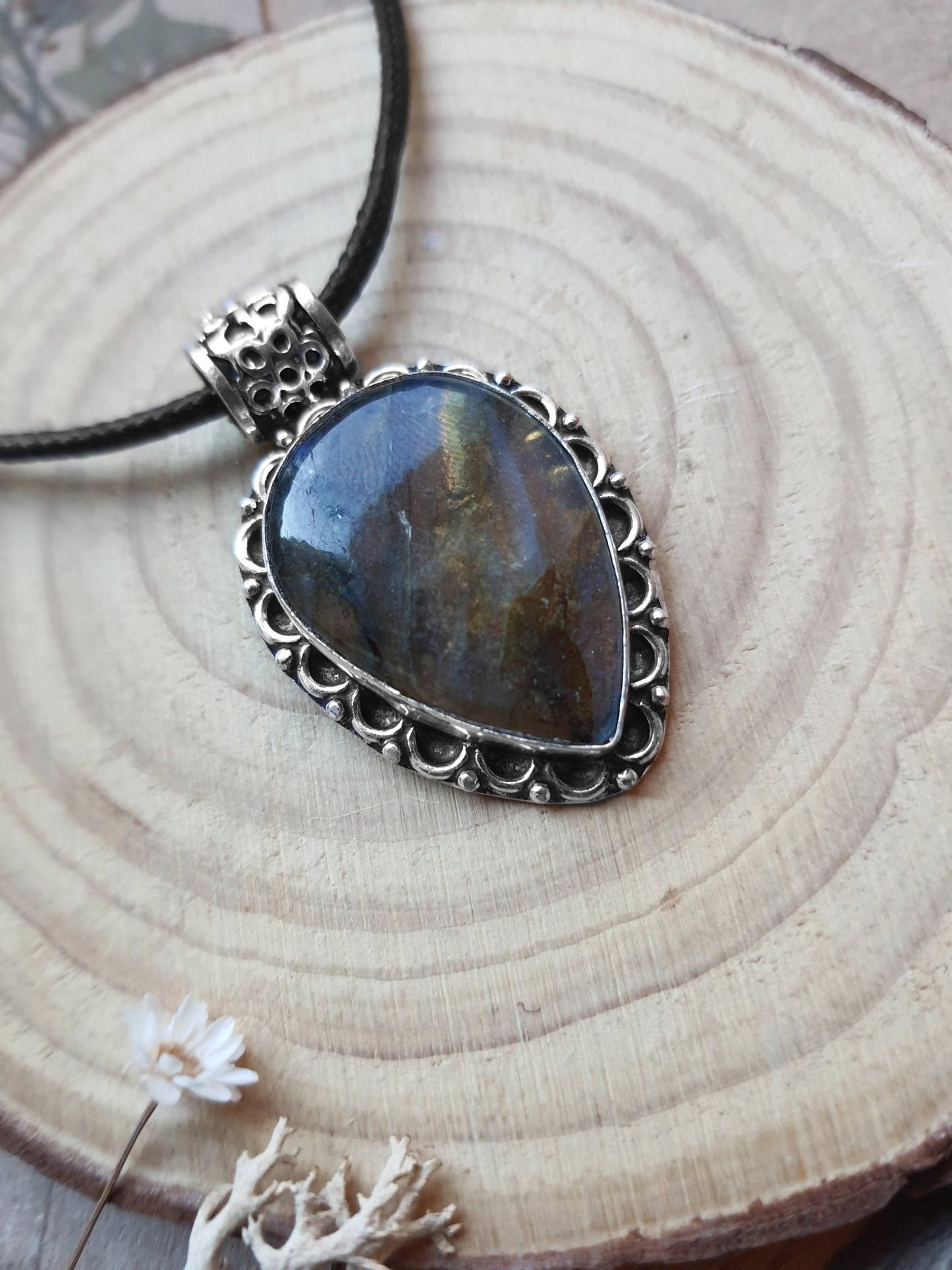 Boho Labradorite Sterling Silver Pendant, Adjustable Cord - LunarGem - 