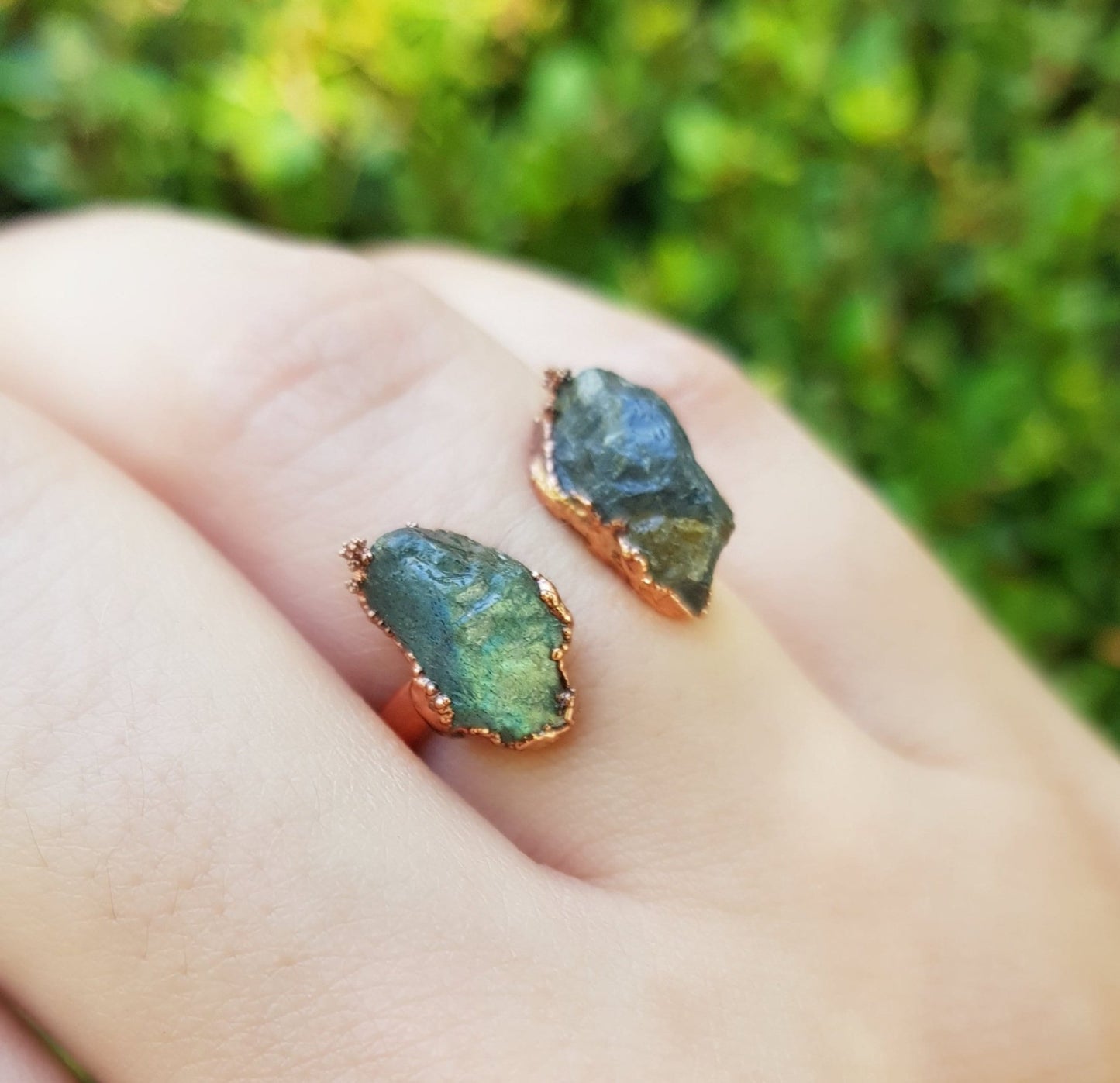 Electroformed Copper Ring, Adjustable Raw Labradorite Stone - LunarGem - 