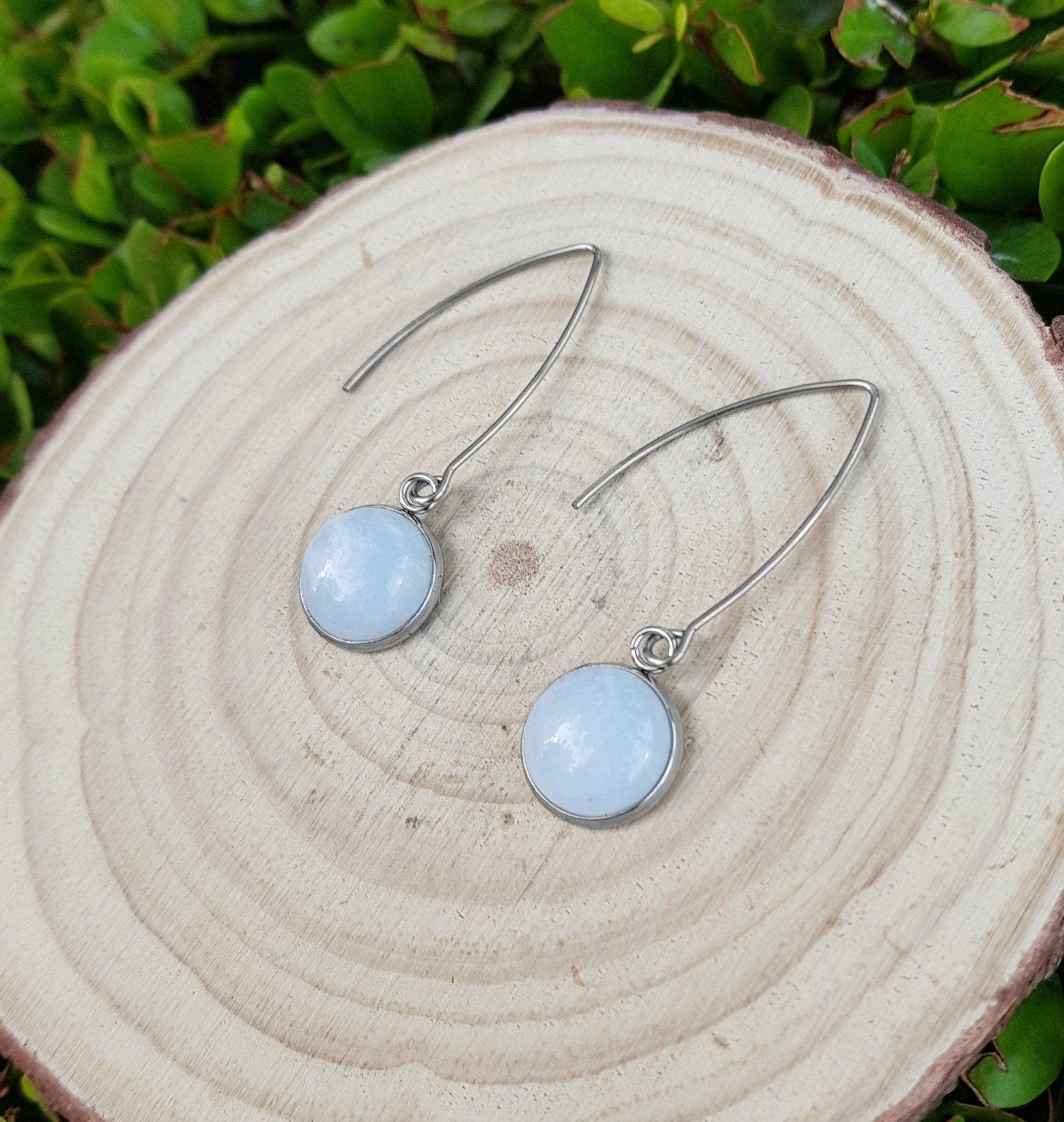 Labradorite Dangle Earrings: Hypoallergenic Stainless Steel, Minimalist Style - LunarGem - Earrings