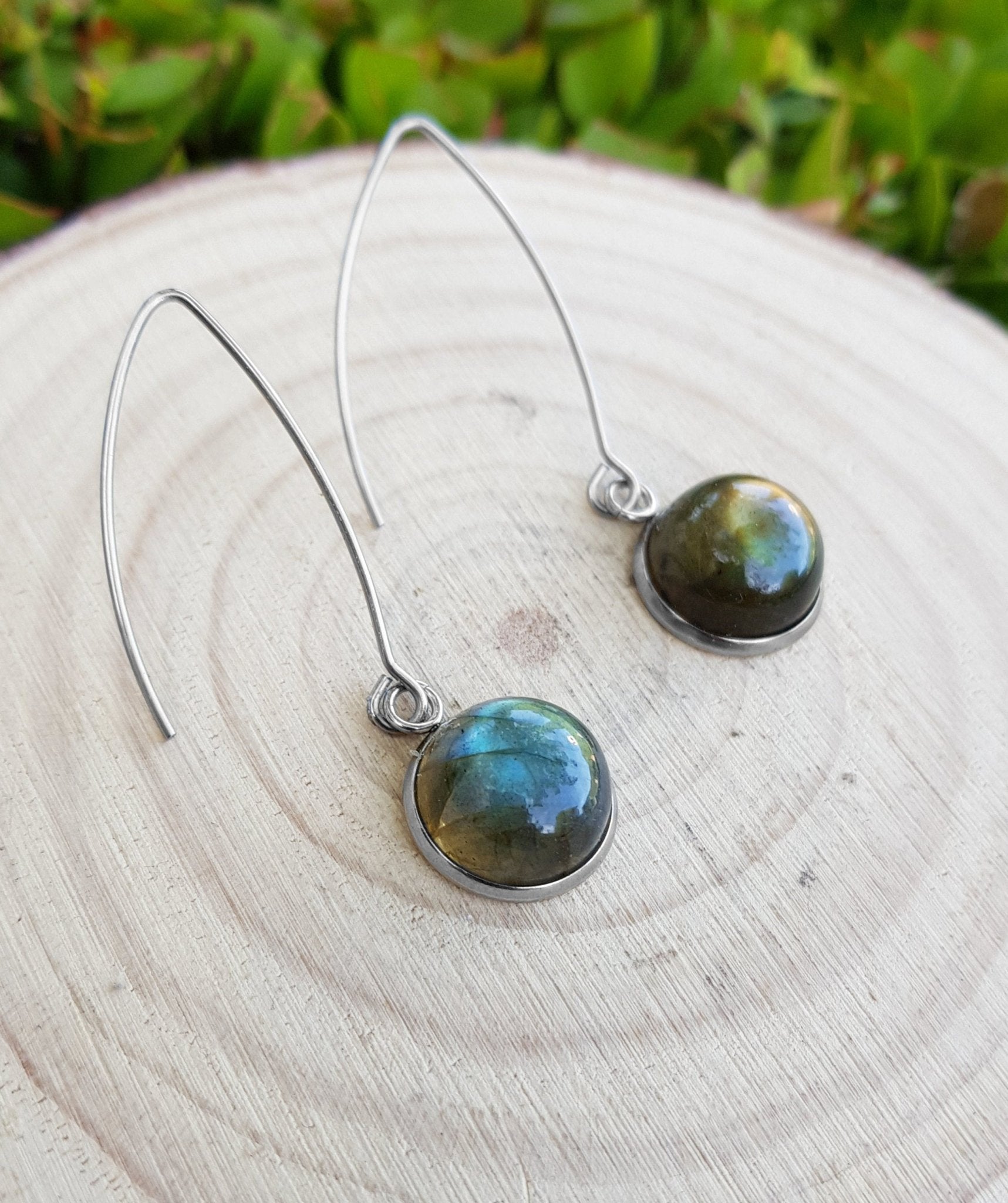 Labradorite Dangle Earrings: Hypoallergenic Stainless Steel, Minimalist Style - LunarGem - Earrings