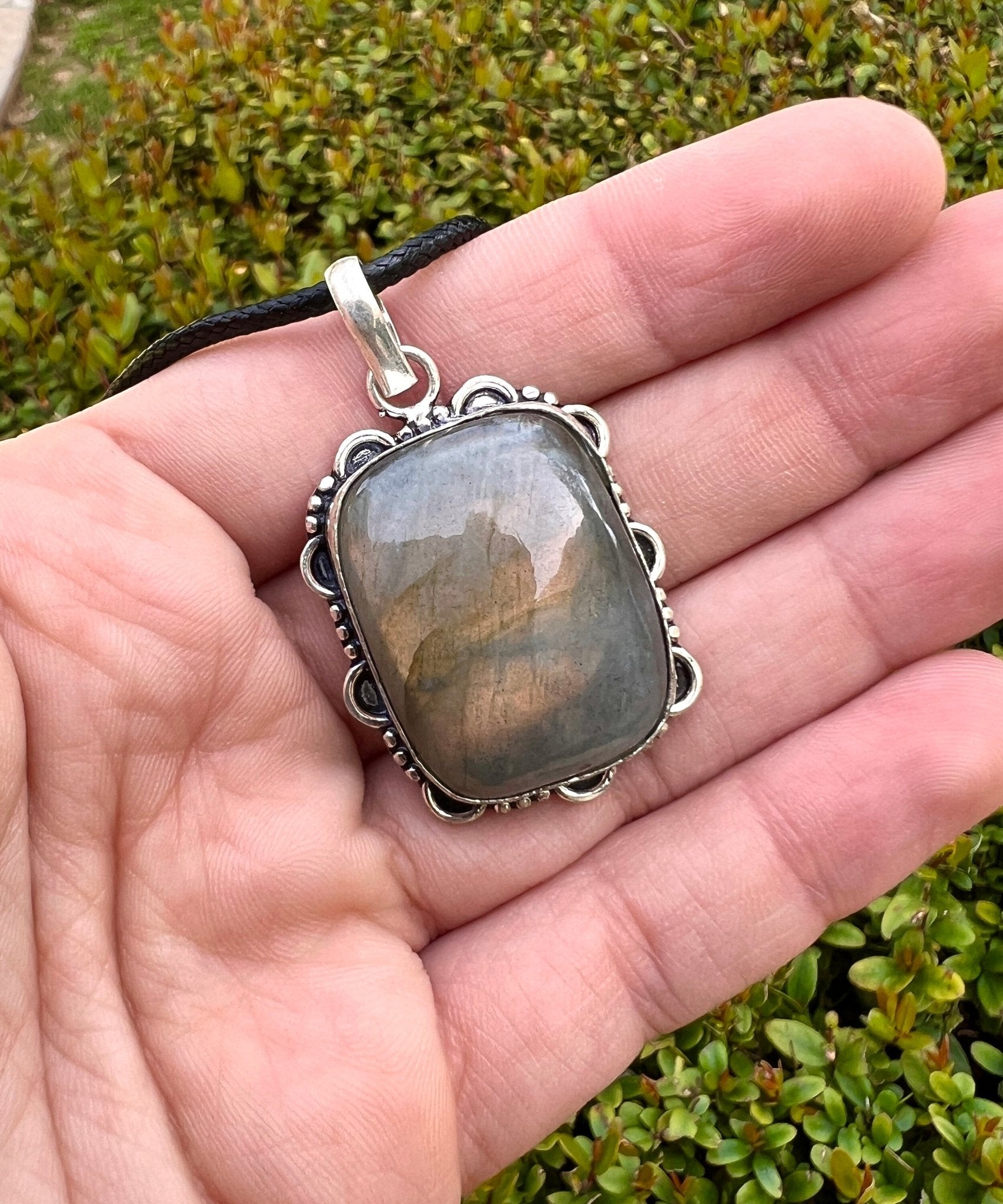 Labradorite Sterling Silver Pendant: Boho Statement Necklace - LunarGem - 