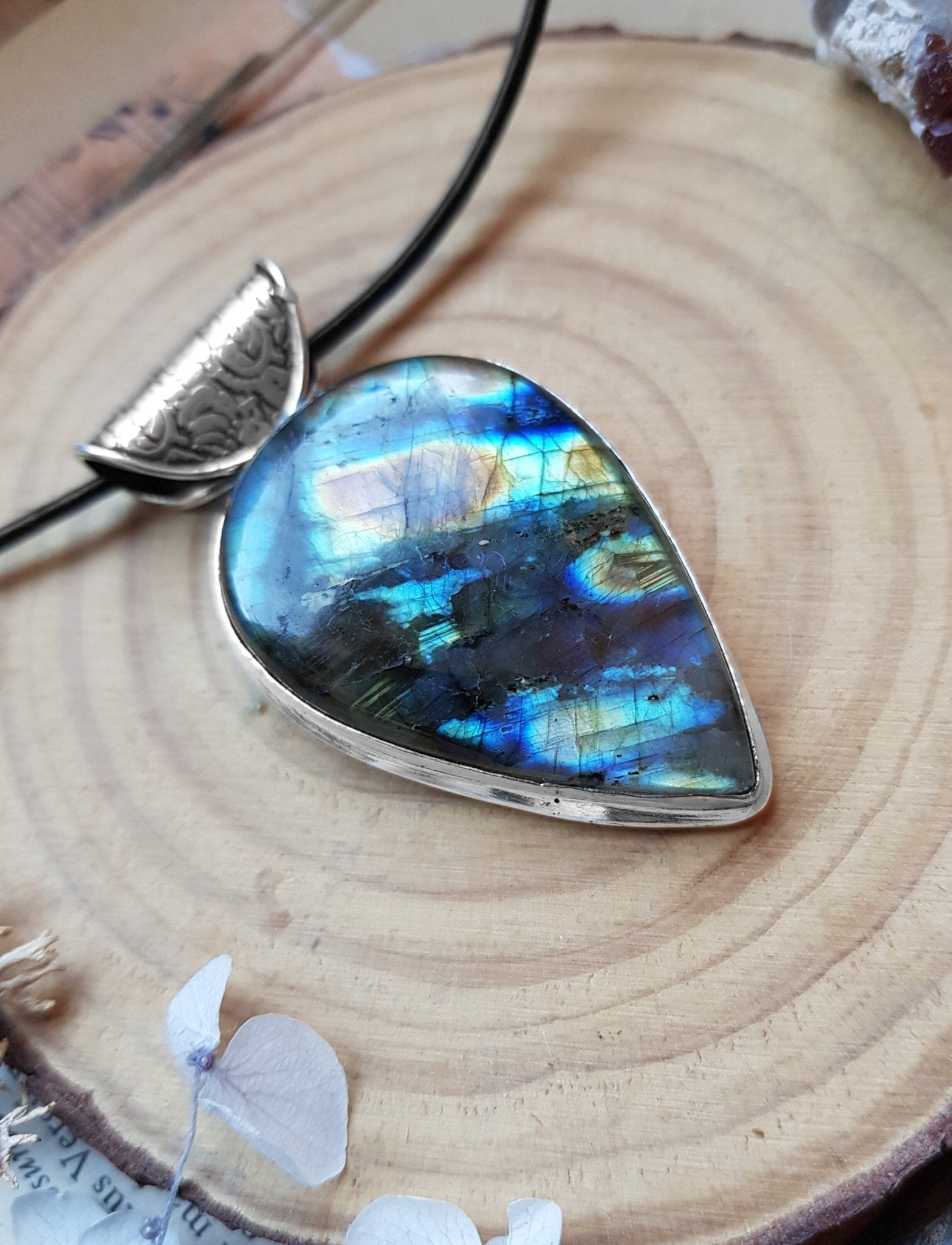 Labradorite Sterling Silver Pendant: Boho Statement Necklace - LunarGem - 