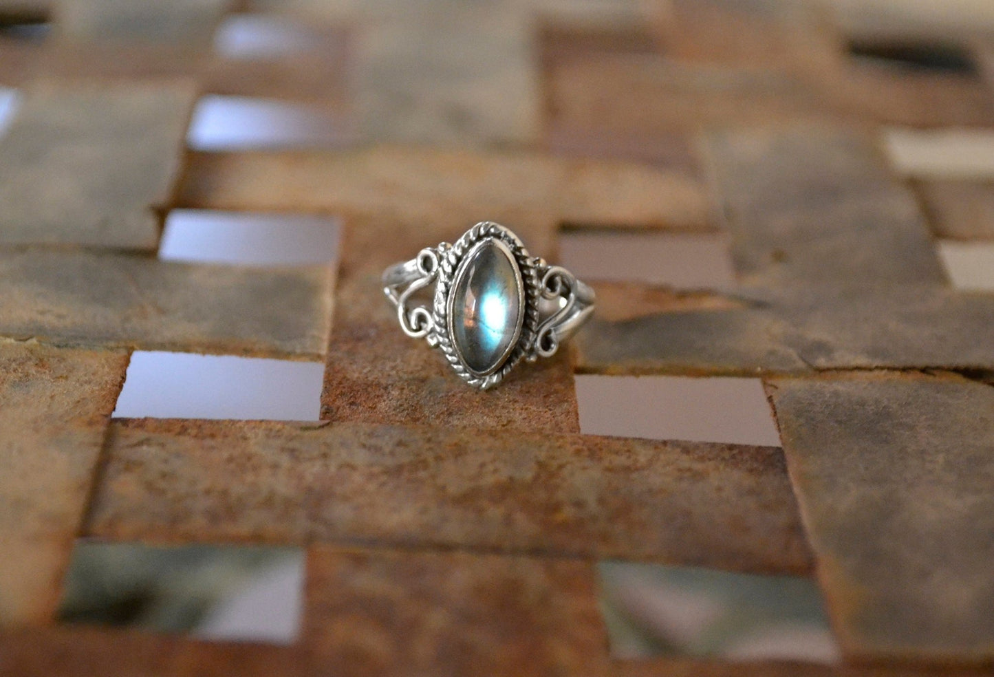 Marquise Labradorite Ring: Sterling Silver Swirl, Elvish Boho Jewelry - LunarGem - Jewelry