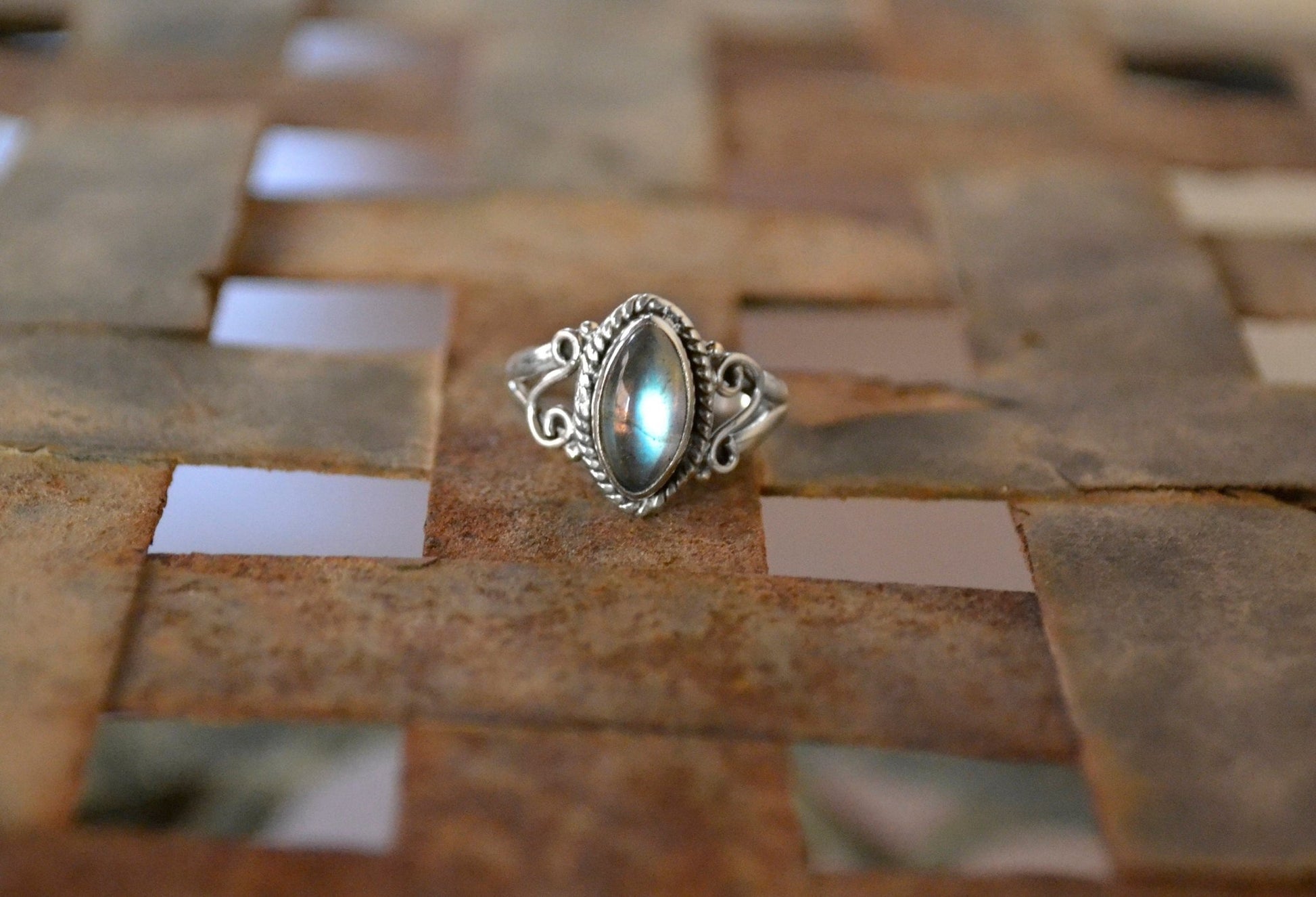 Marquise Labradorite Ring: Sterling Silver Swirl, Elvish Boho Jewelry - LunarGem - Jewelry