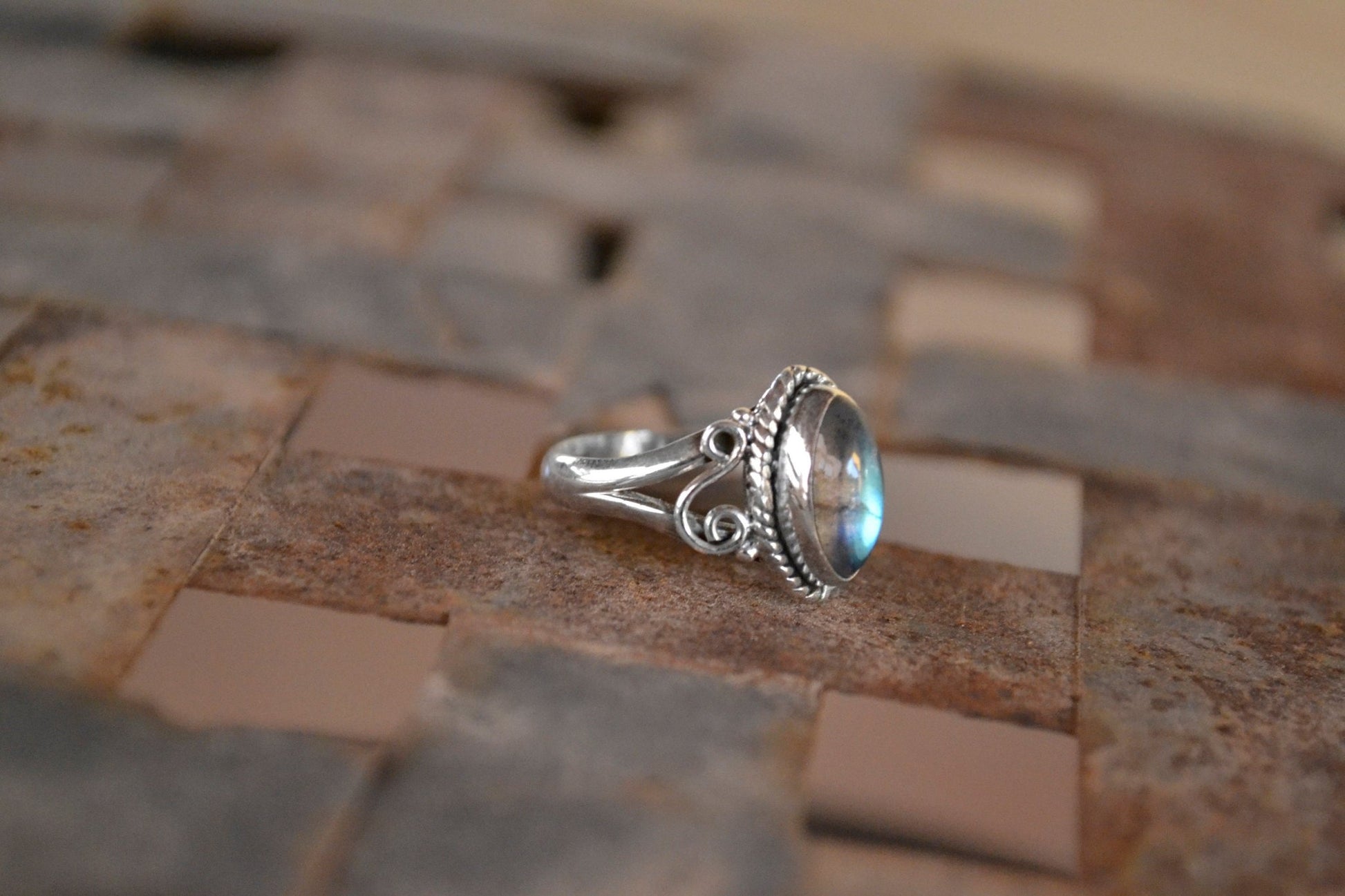 Marquise Labradorite Ring: Sterling Silver Swirl, Elvish Boho Jewelry - LunarGem - Jewelry