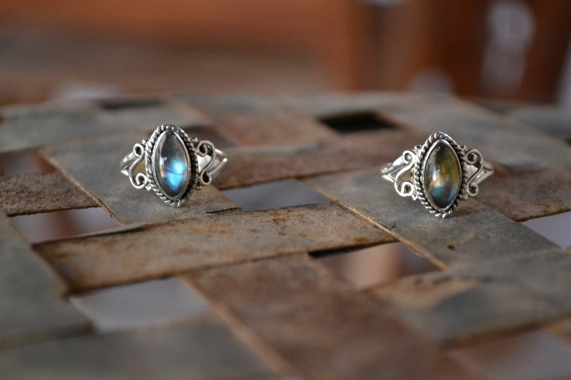 Marquise Labradorite Ring: Sterling Silver Swirl, Elvish Boho Jewelry - LunarGem - Jewelry