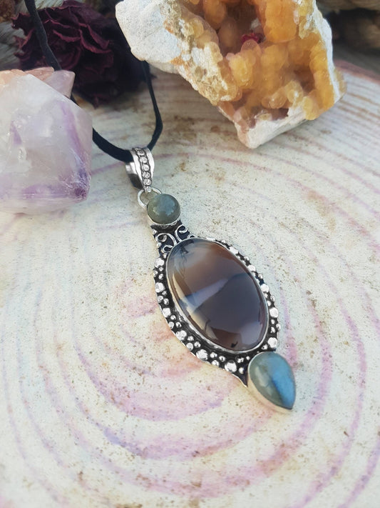 Montana Agate Pendant: Sterling Silver Boho Necklace with Labradorite - LunarGem - 