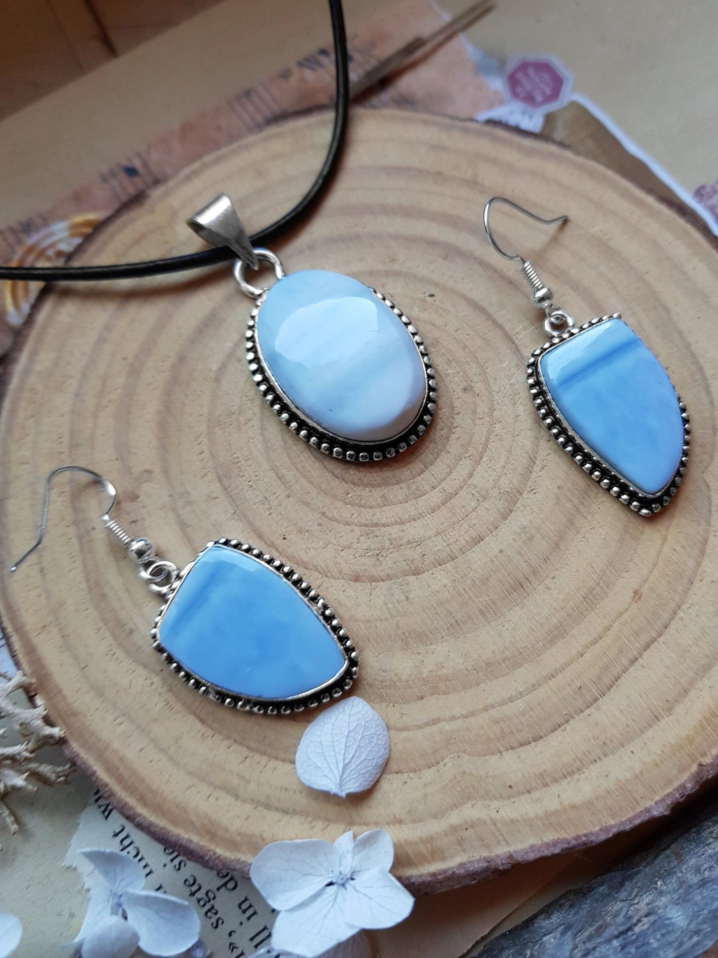 Owyhee Opal Sterling Silver Necklace and Earrings Set - LunarGem - 