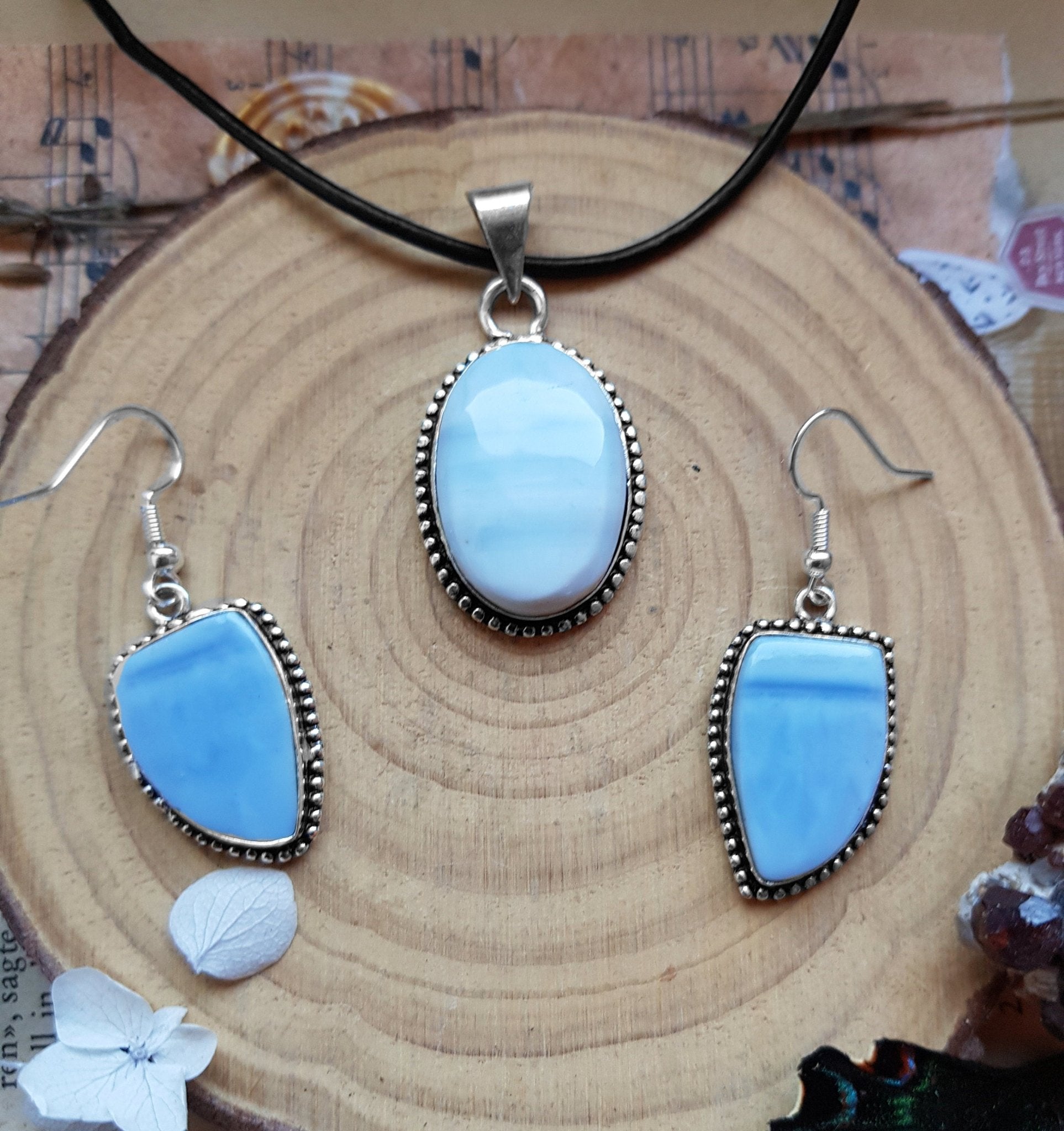 Owyhee Opal Sterling Silver Necklace and Earrings Set - LunarGem - 