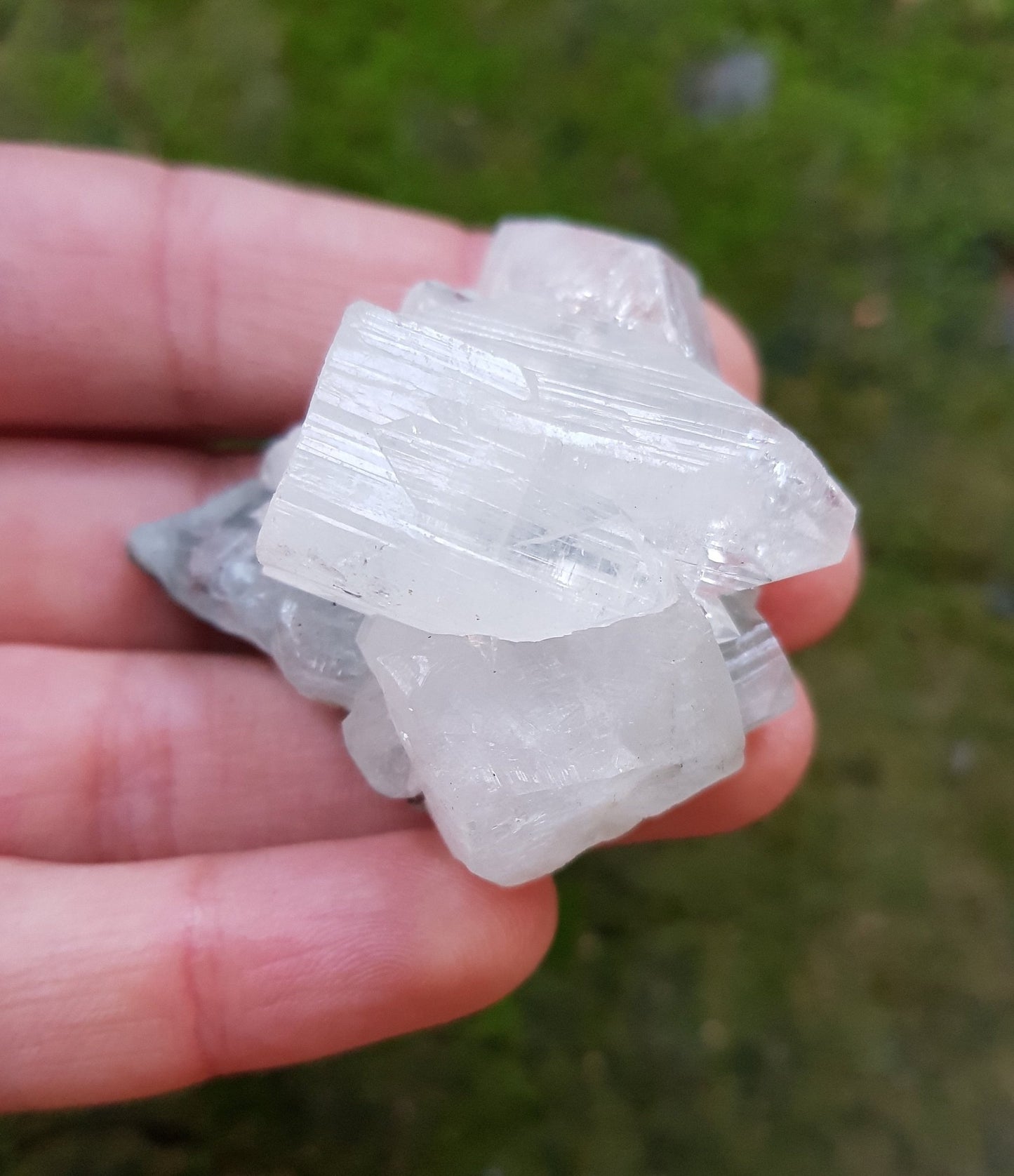 Small Natural Apophylite Crystal Cluster, Double Terminated Mineral, Healing Crystal, Mineral Specimen, Mineral Collection - LunarGem - Rocks & Fossils