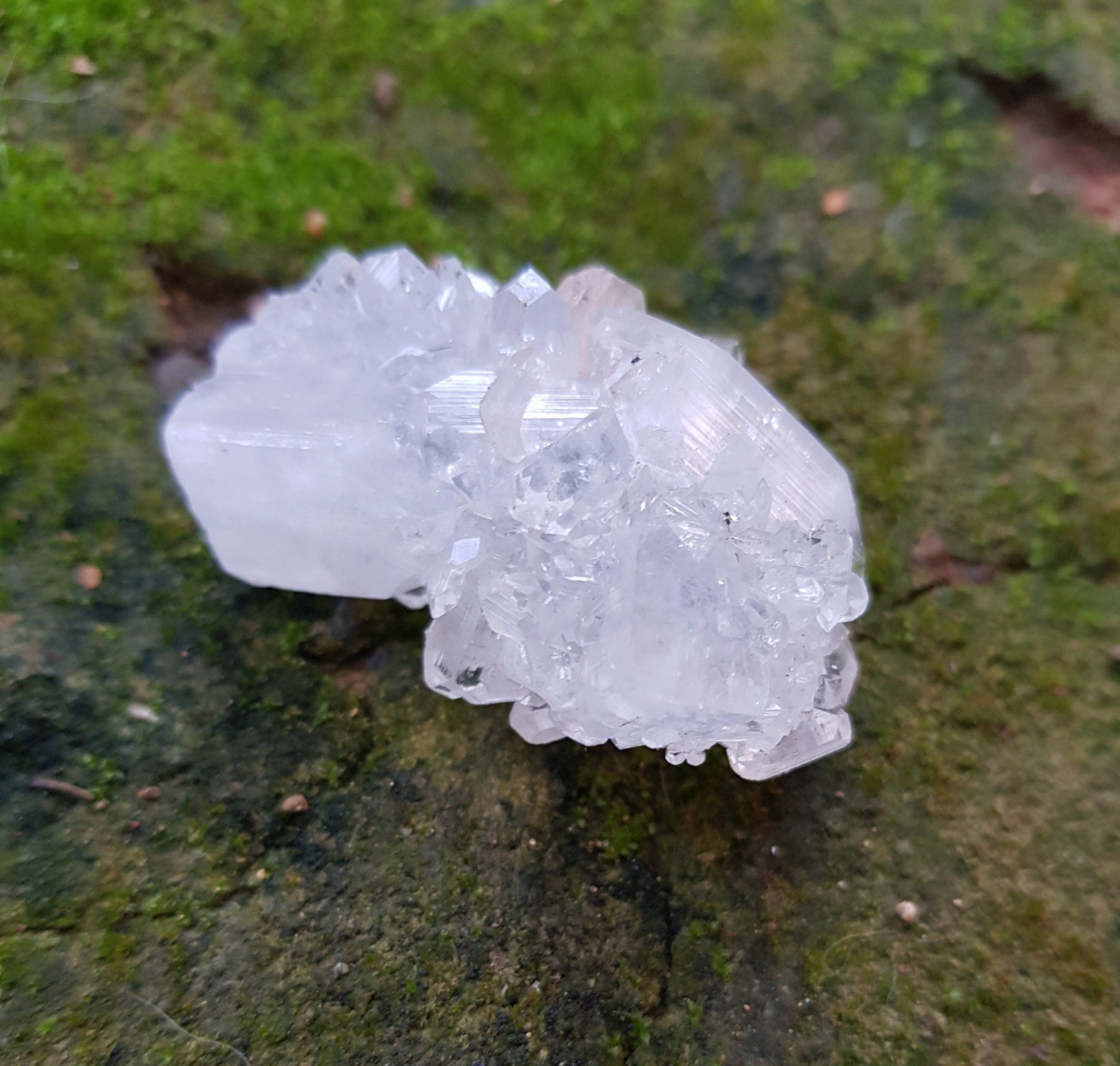 Small Natural Apophylite Crystal Cluster, Double Terminated Mineral, Healing Crystal, Mineral Specimen, Mineral Collection - LunarGem - 