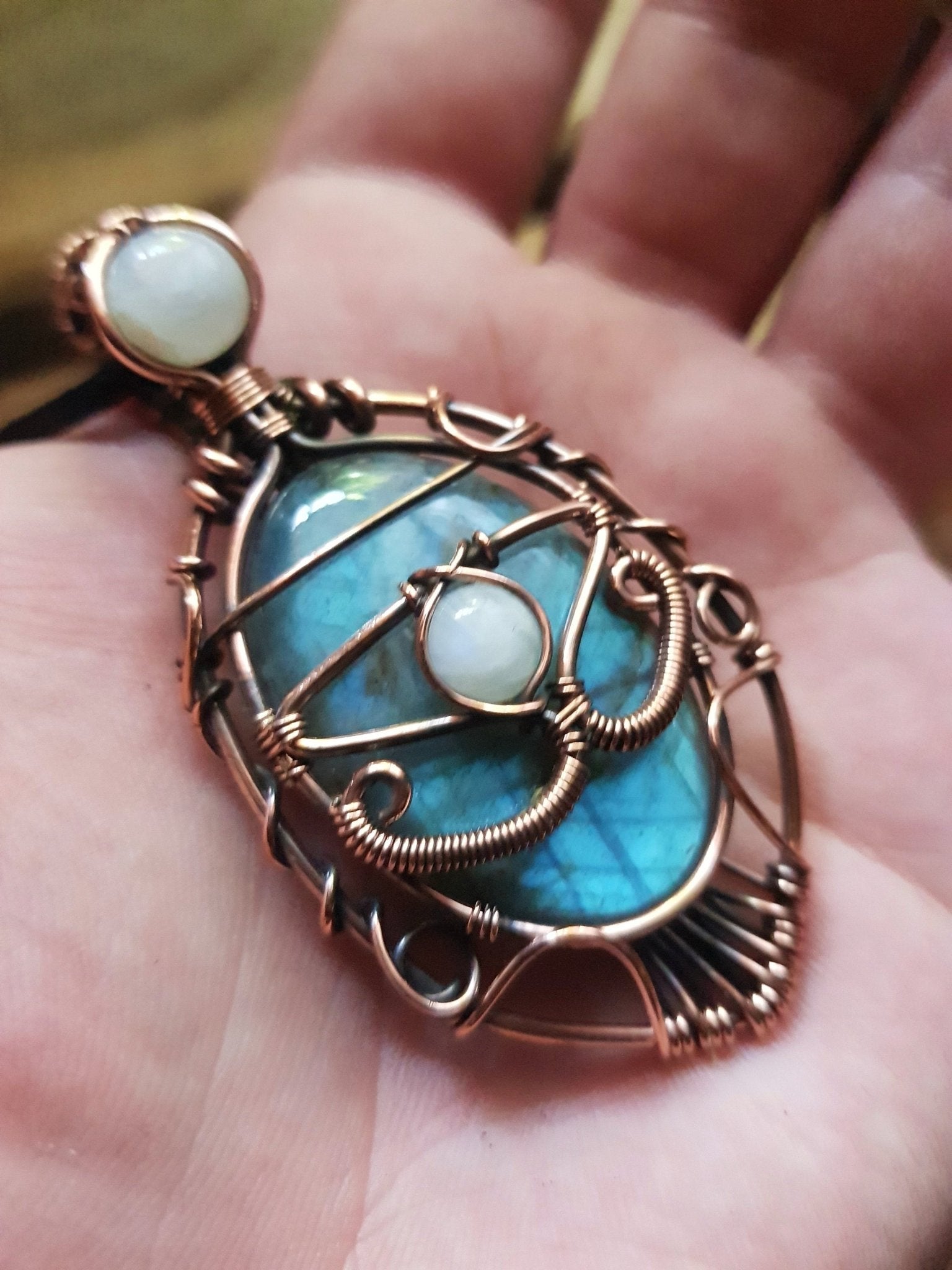 Spectrolite Labradorite Wire Wrapped Pendant, Boho Necklace GypsyJewelry - LunarGem - 