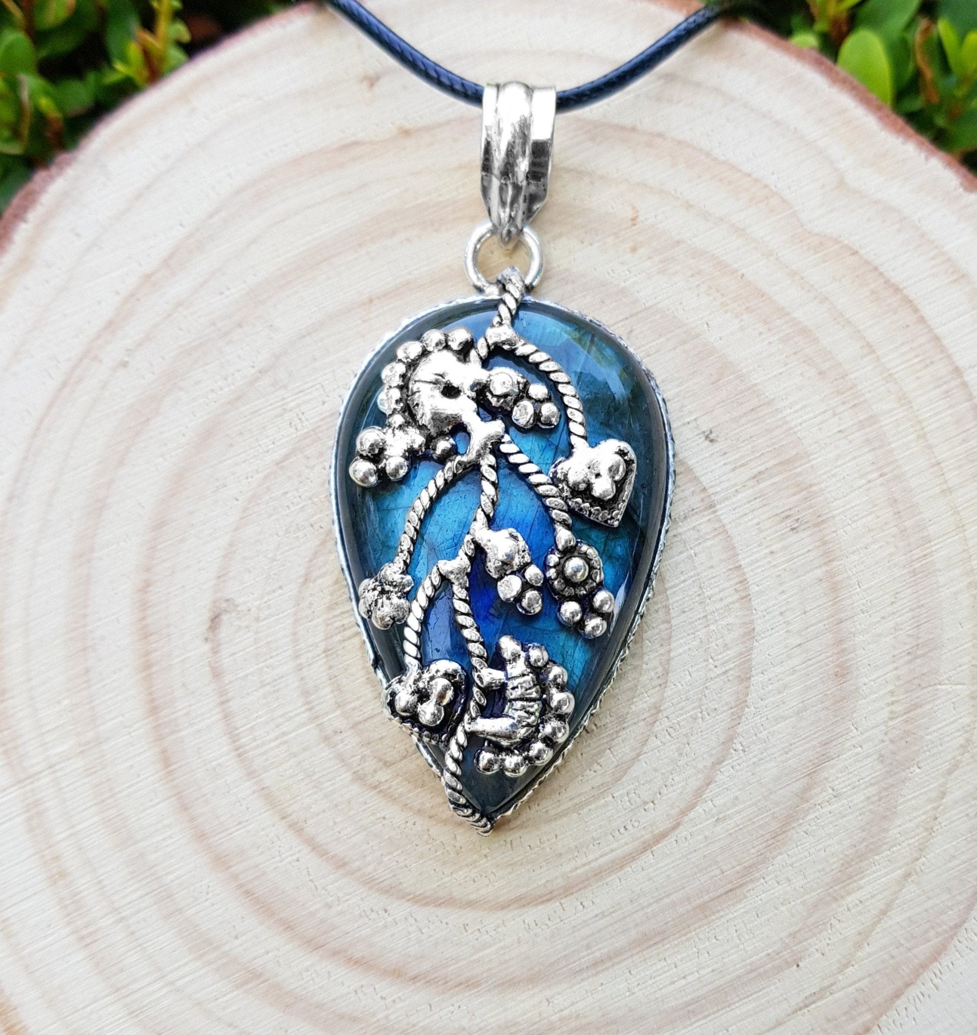 Blue Labradorite Statement Pendant In Sterling Silver Gemstone Necklace Boho Pendant Unique Gift Unisex Gift - LunarGem - Jewelry