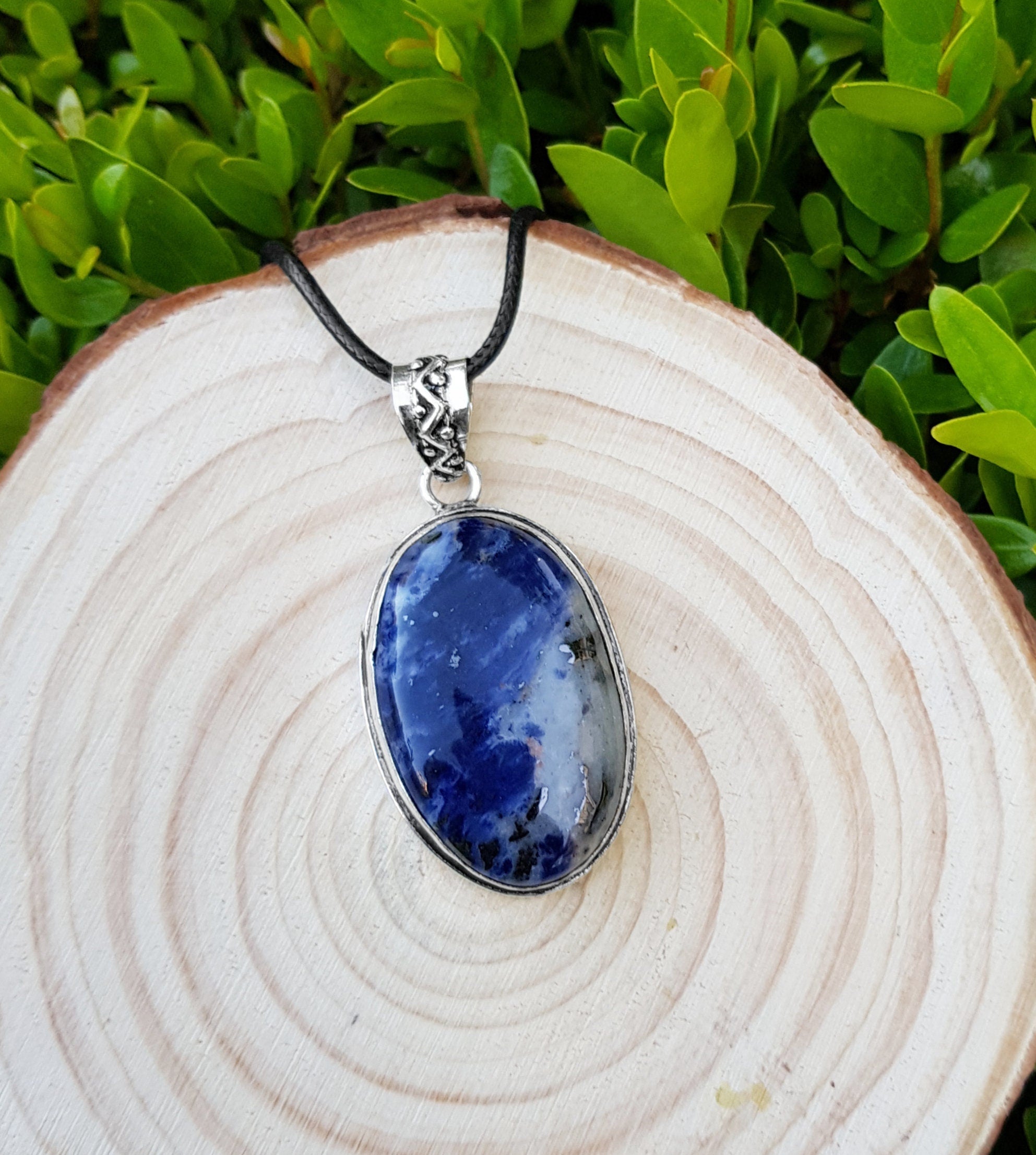 Blue sodalite deals necklace