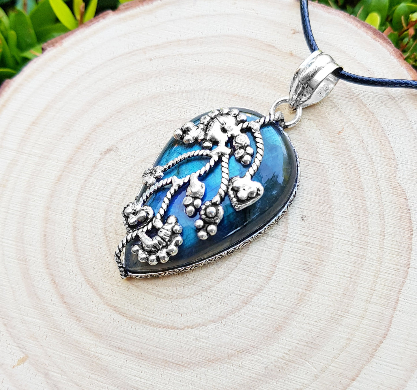 Blue Labradorite Statement Pendant In Sterling Silver Gemstone Necklace Boho Pendant Unique Gift Unisex Gift