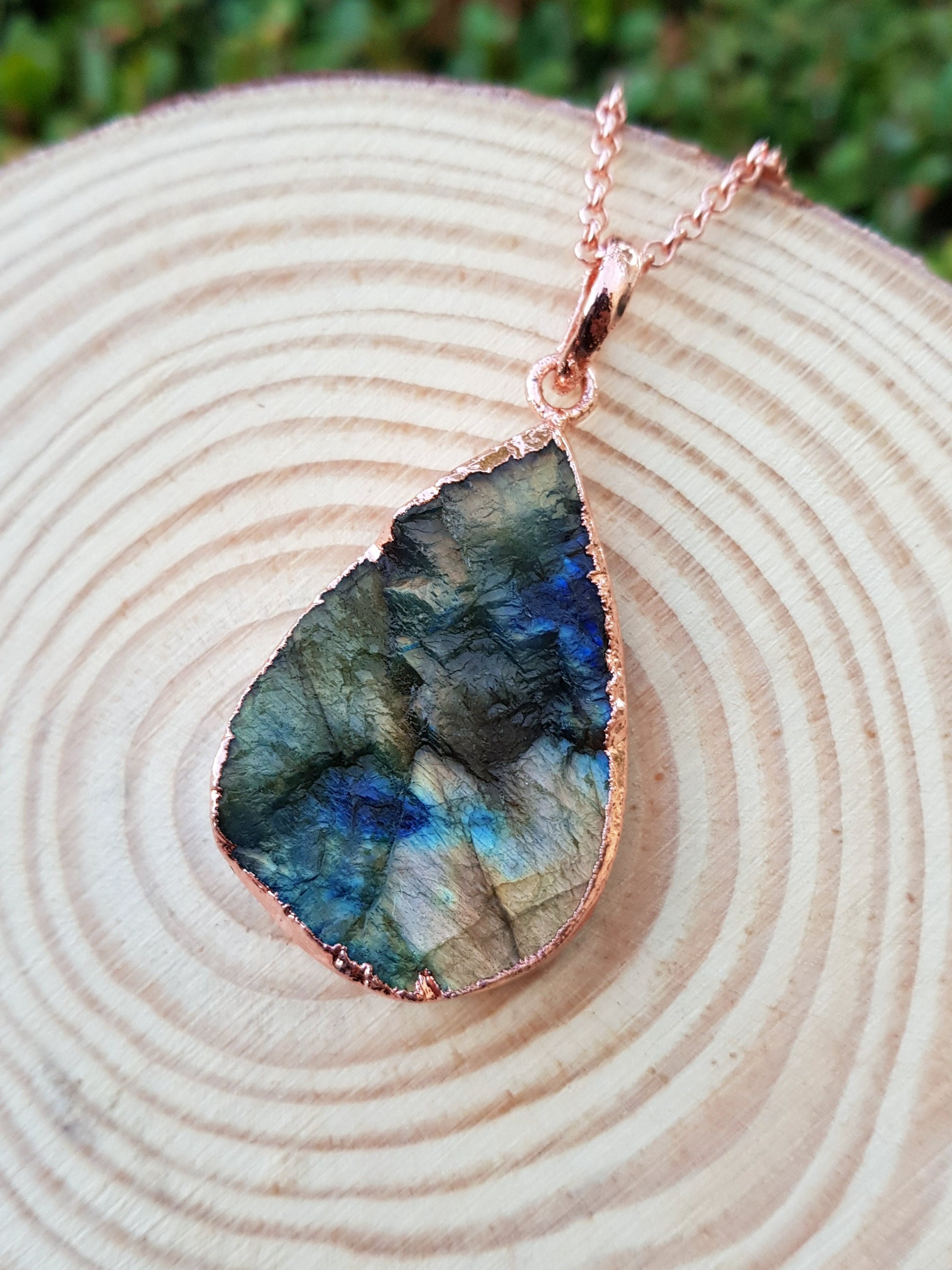 Raw Spectrolite Labradorite Necklace Pure Copper Pendant Electroformed Pendant Gift for Her Unique Jewelry Boho Pendant