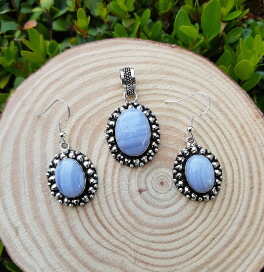 Blue Lace Agate Earrings And Pendant Set Statement Jewellery One Of A Kind Jewellery