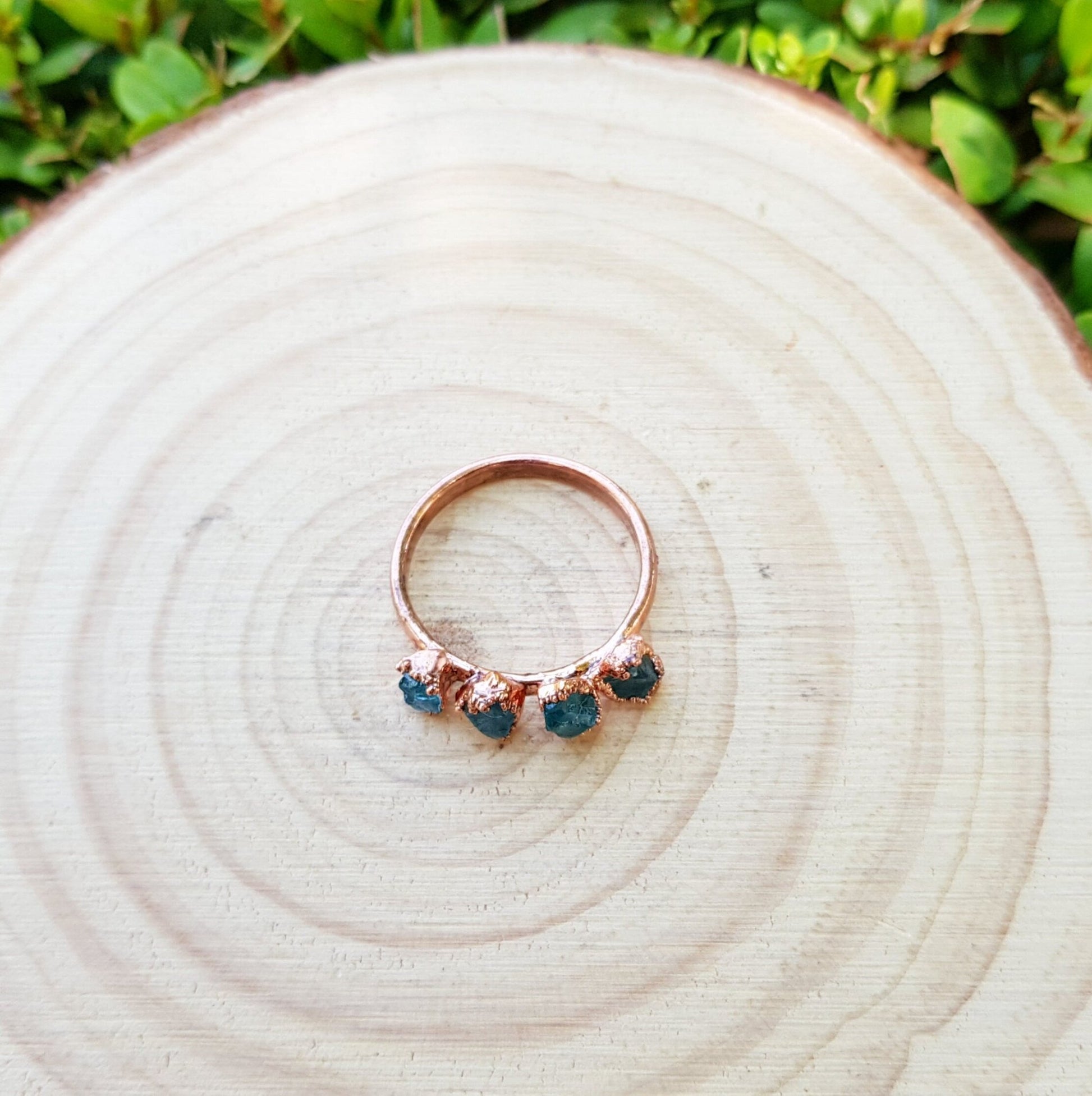Natural Apatite Electroformed Copper Ring Size US 6 Stackable Ring - LunarGem - Rings