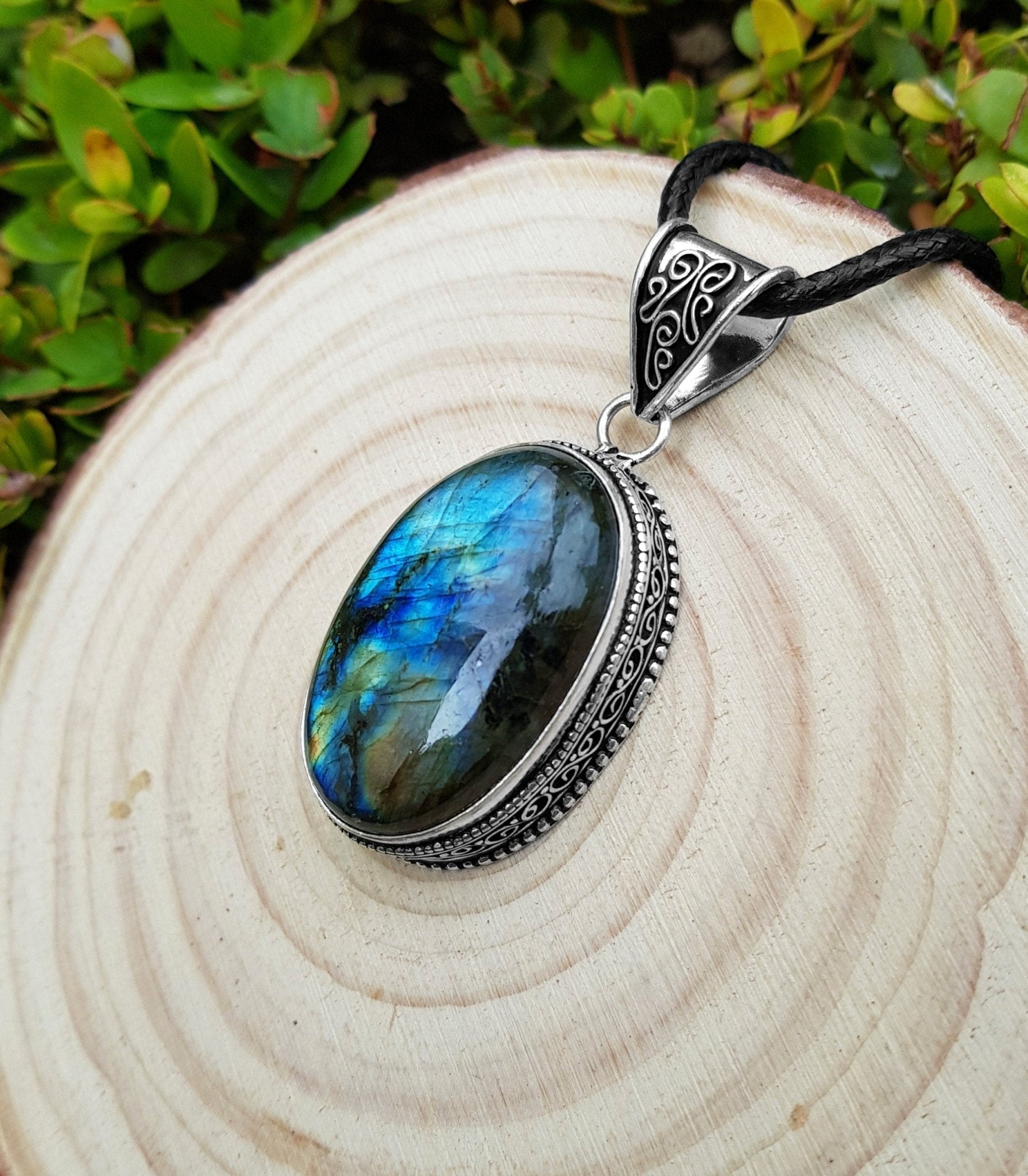 Oval Labradorite Pendant In Sterling Silver Statement Pendant Boho Jewellery Unique Gift One Of A Kind Jewellery - LunarGem - 