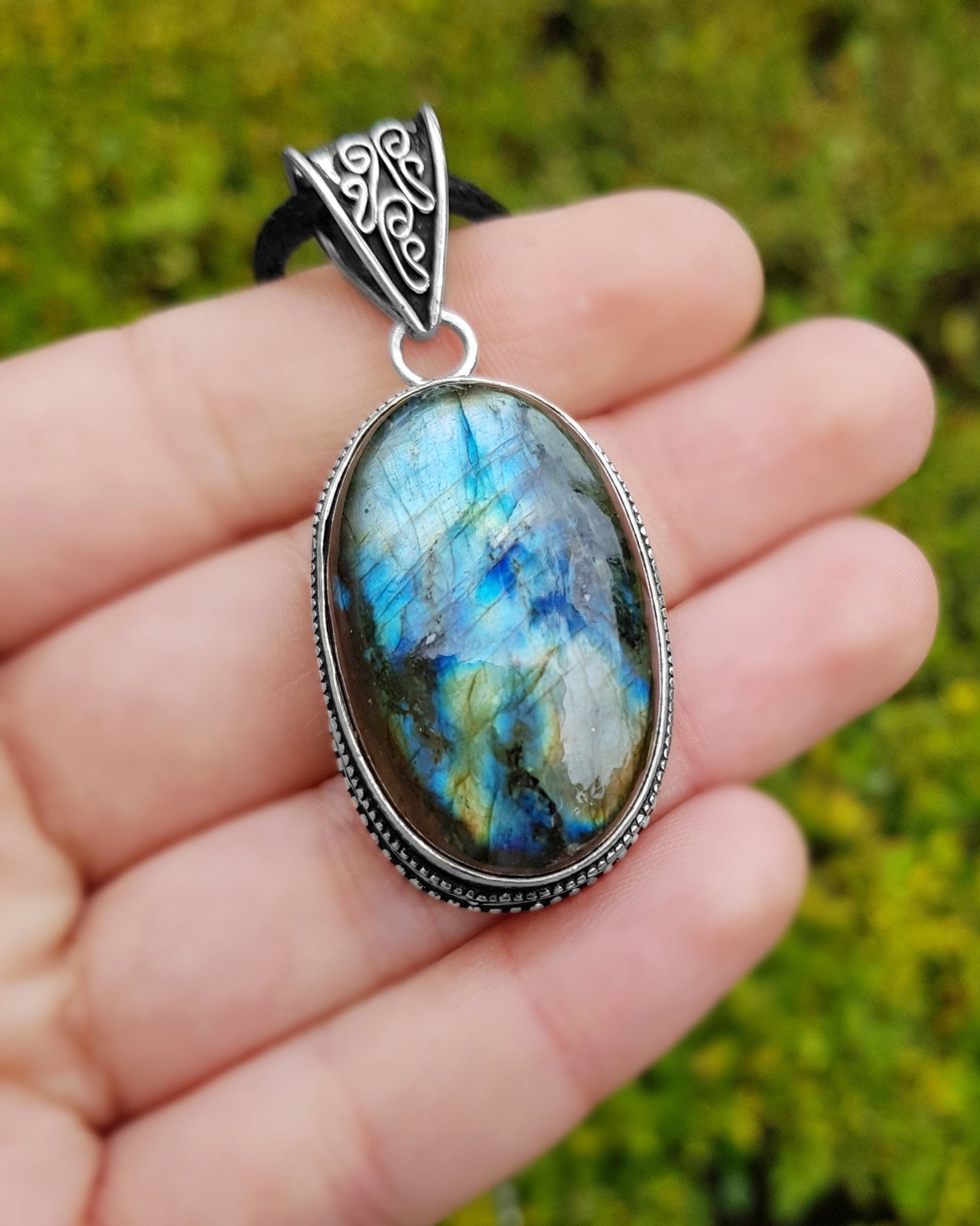 Oval Labradorite Pendant In Sterling Silver Statement Pendant Boho Jewellery Unique Gift One Of A Kind Jewellery - LunarGem - 